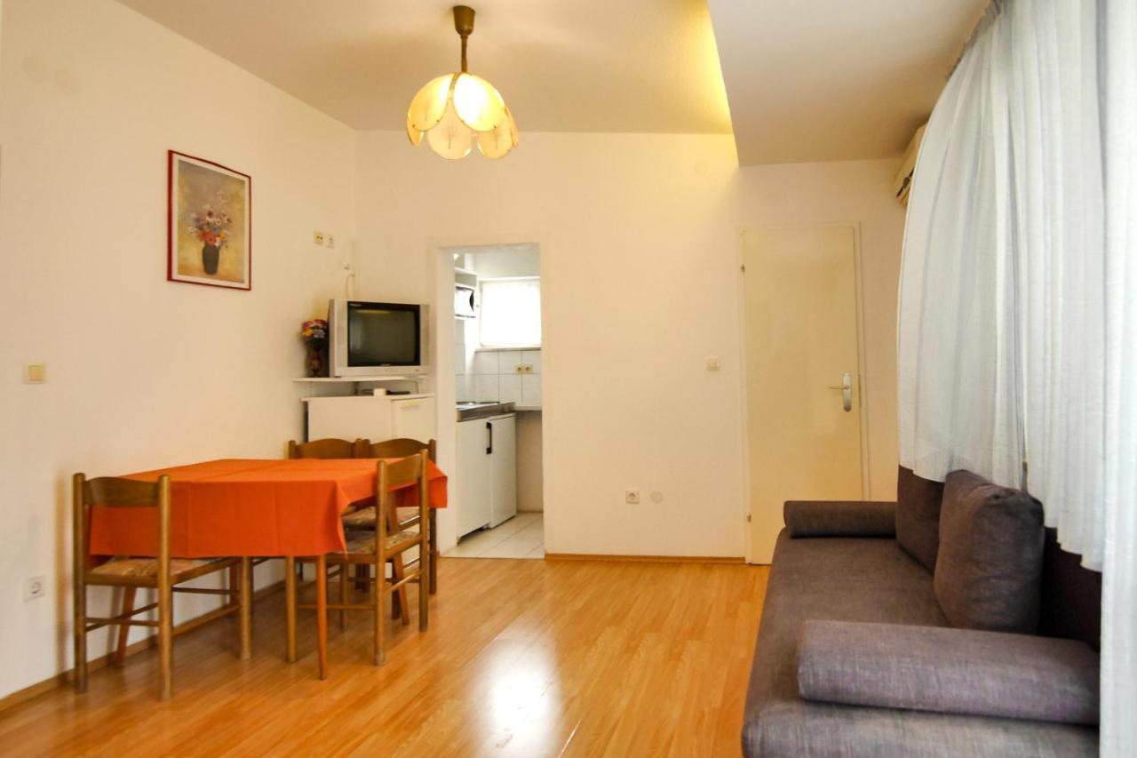 Apartments Babaja Omiš Eksteriør billede